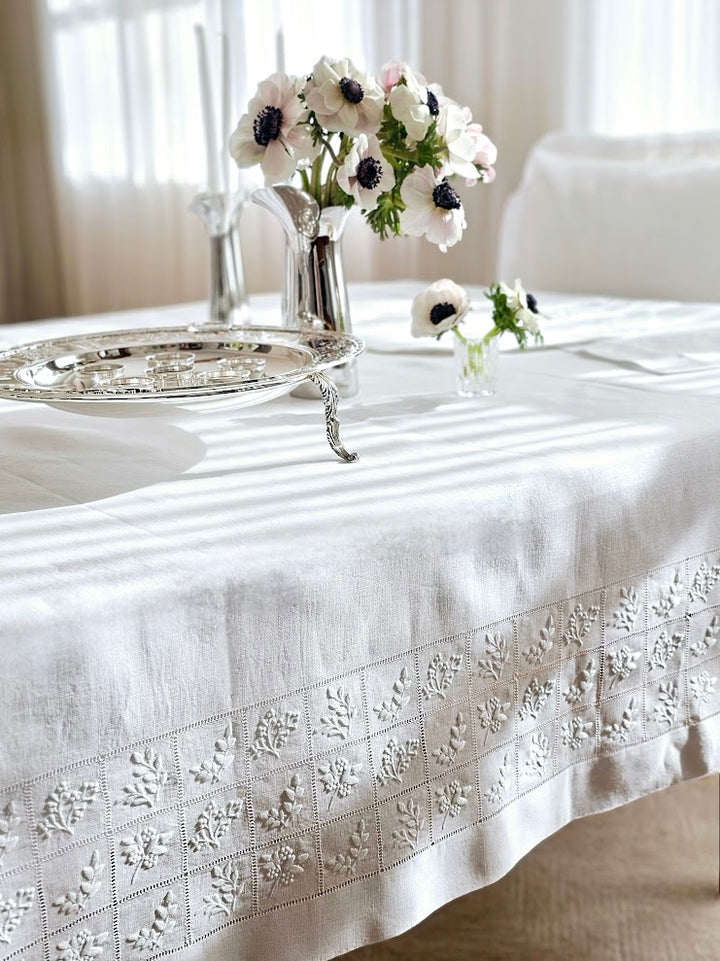 White Window Box Tablecloth