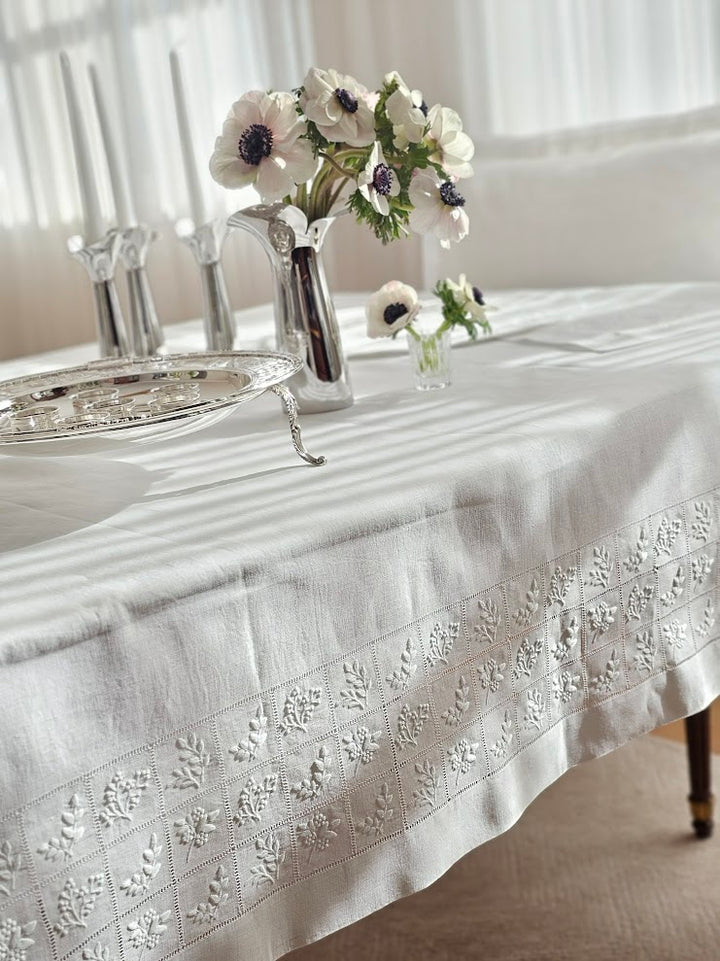 White Window Box Tablecloth