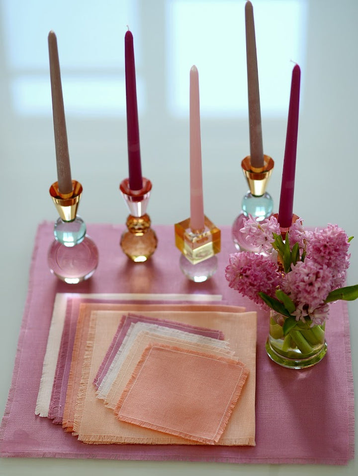 Frayed Edge Colored Napkins - 20" x 20"