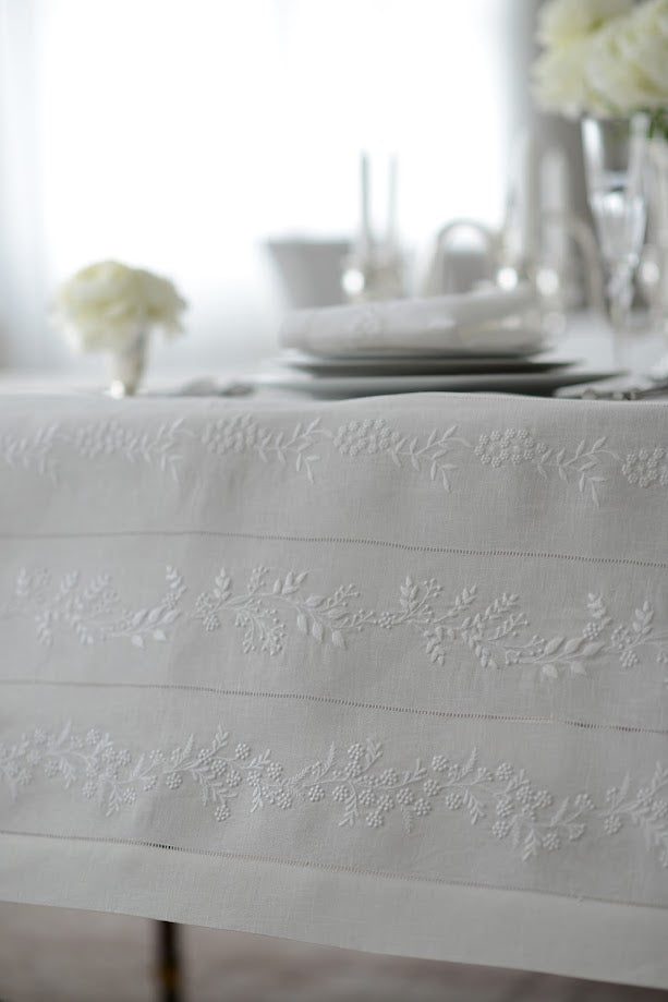 Mimosa Tablecloth