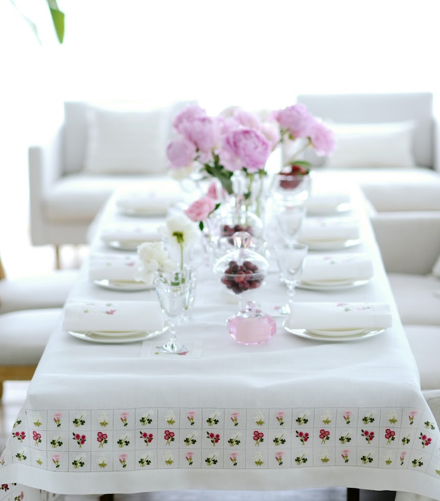 Colored Window Box Tablecloth