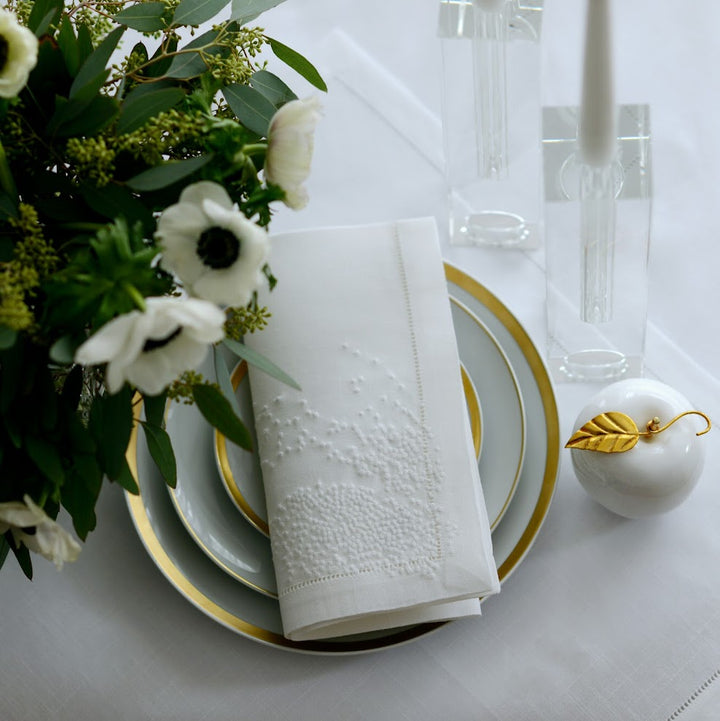 Scattered Dots Napkin - 20" x 20"