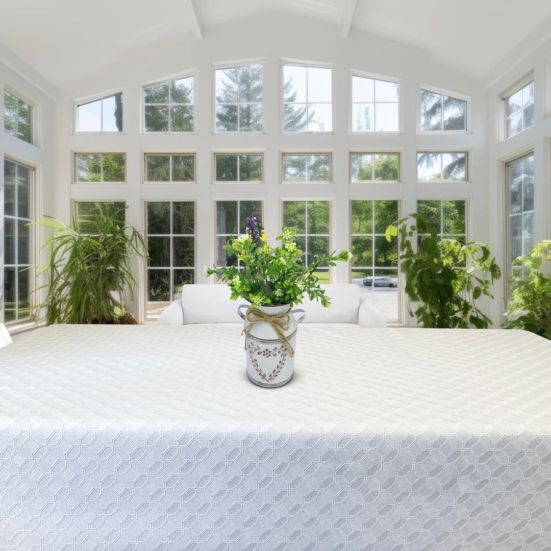Eyelet Diamond Tablecloth