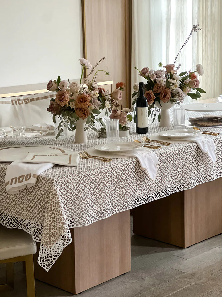 Hamptons Lattice Overlay Tablecloth