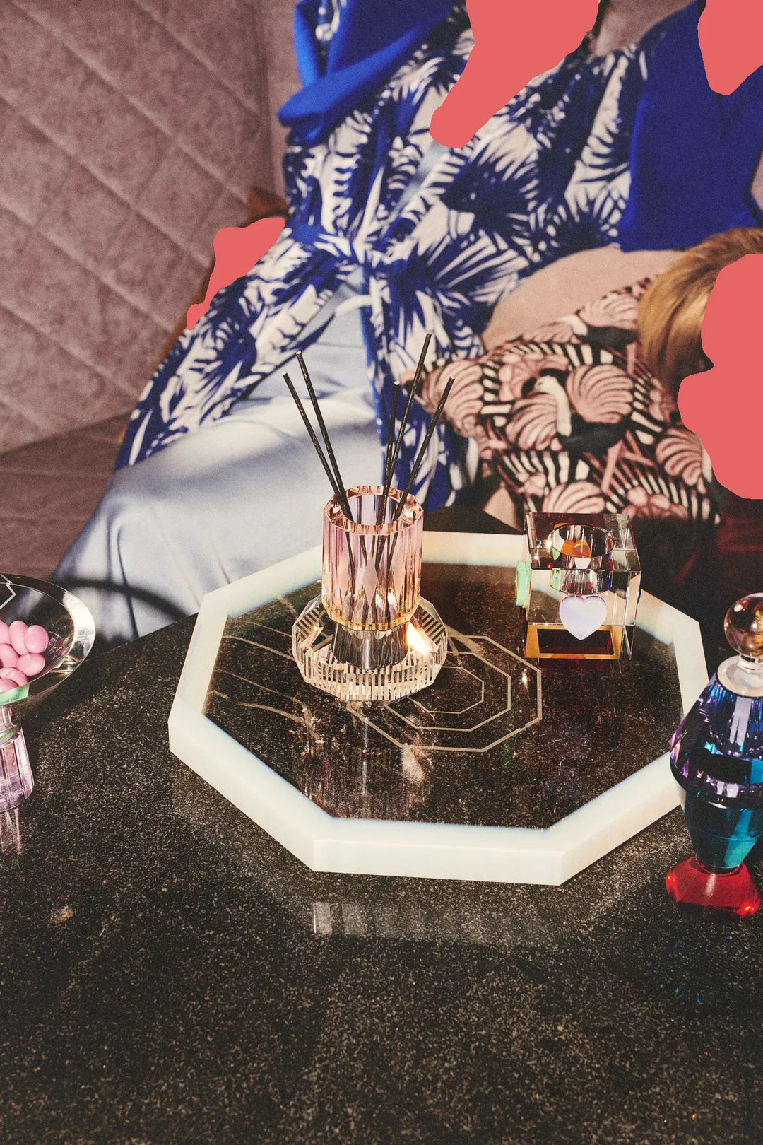 Chelsea Tray (Clear/White)