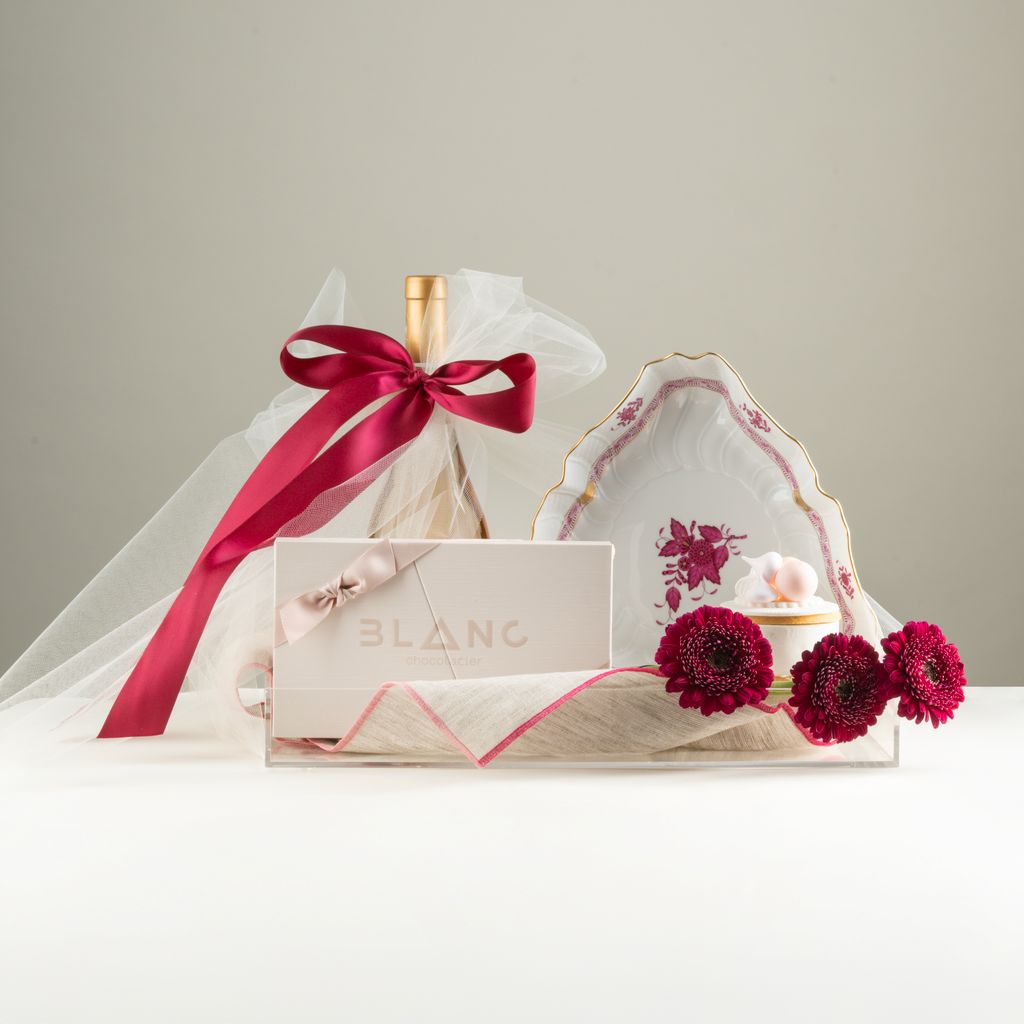 Purim Herend Raspberry Triangle Dish