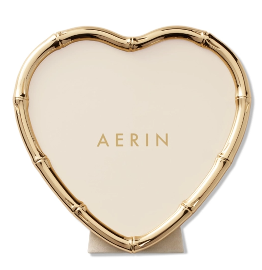 Ava Bamboo Heart Frame