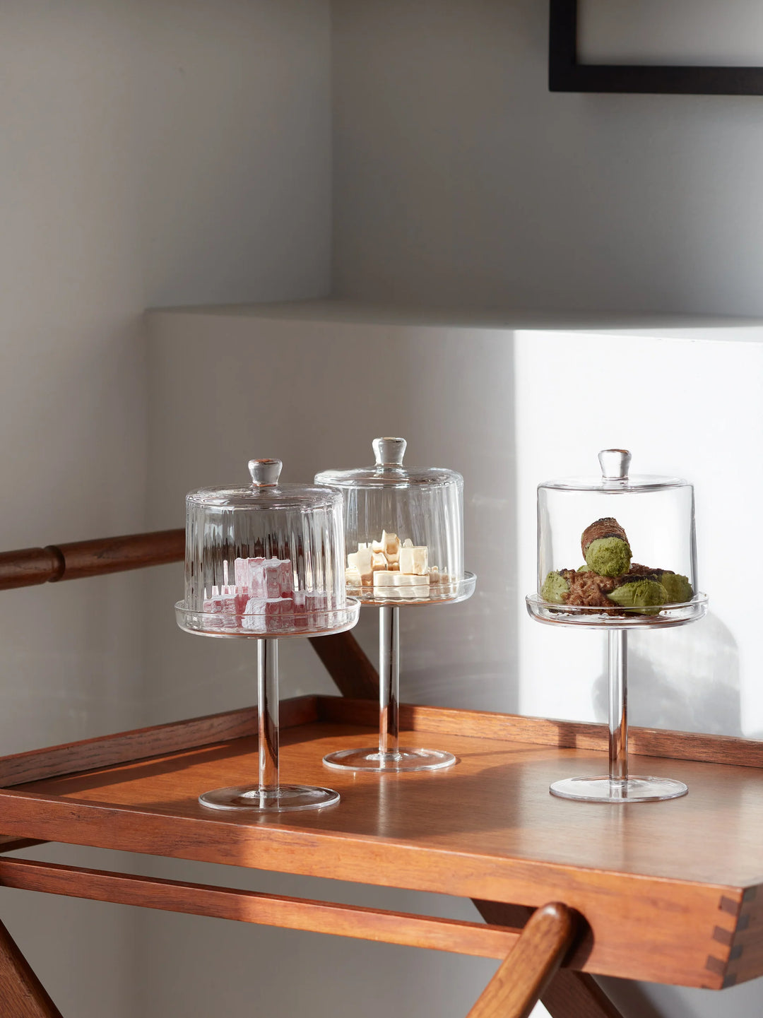 Gio Line Stand & Dome- Clear
