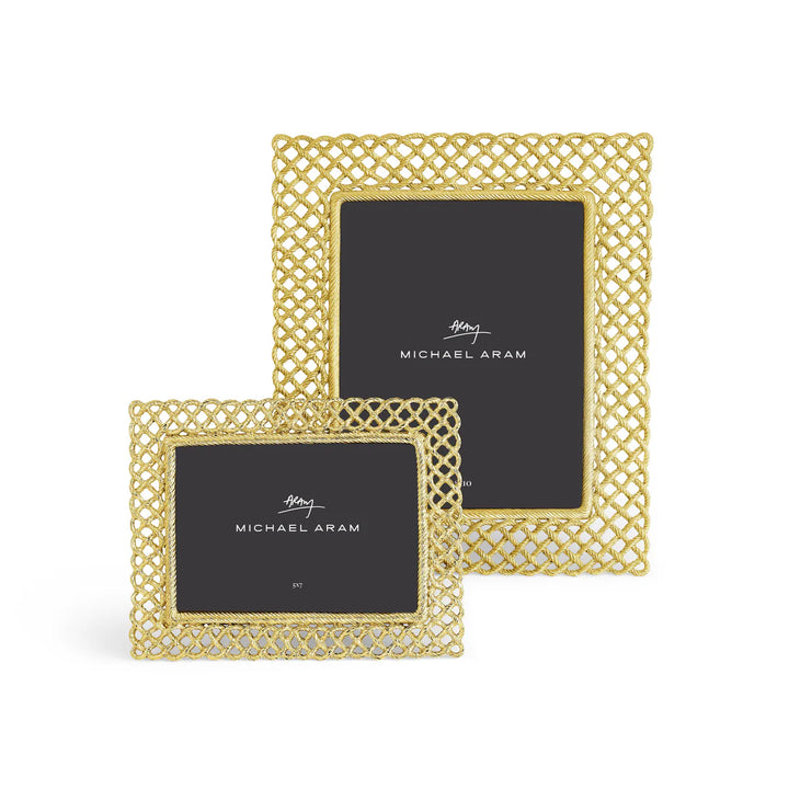Love Knot Frame (Gold)