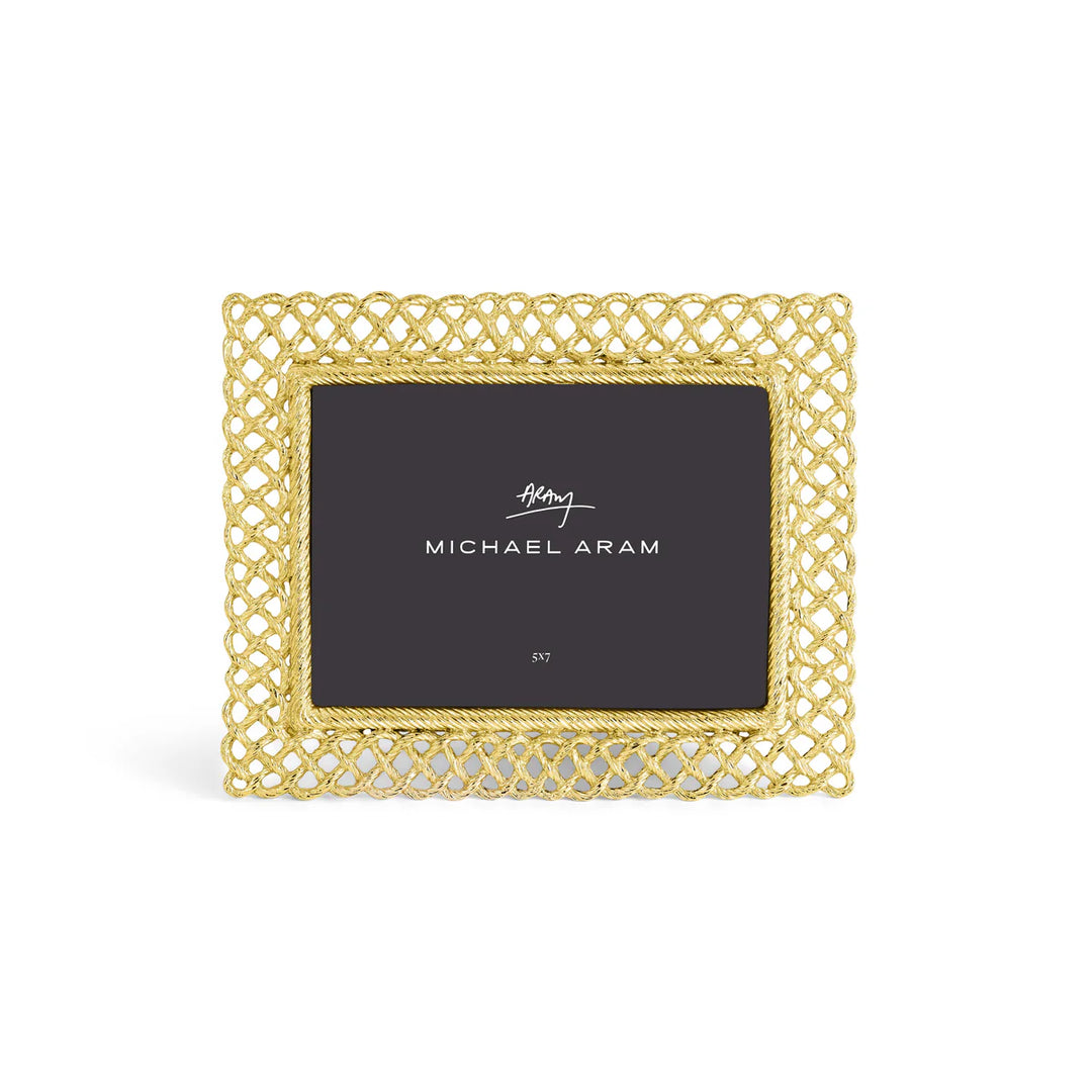 Love Knot Frame (Gold)