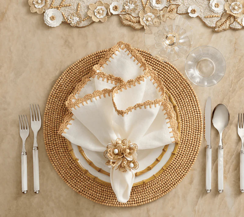 Bramble Napkin Ring in Ivory, Natural & Gold, Set of 4